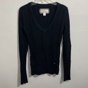 American eagle outfitters sweater. Size ax’s but runs like a small. Lightly used